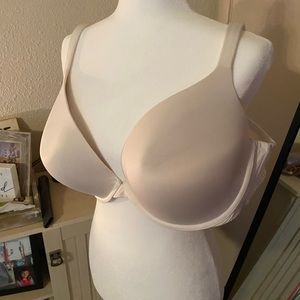 Womens Bra! Never Worn!
